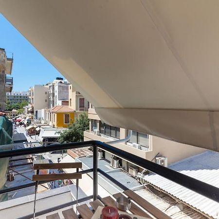 New Studio In The Heart Of City Center 伊拉克利翁 外观 照片