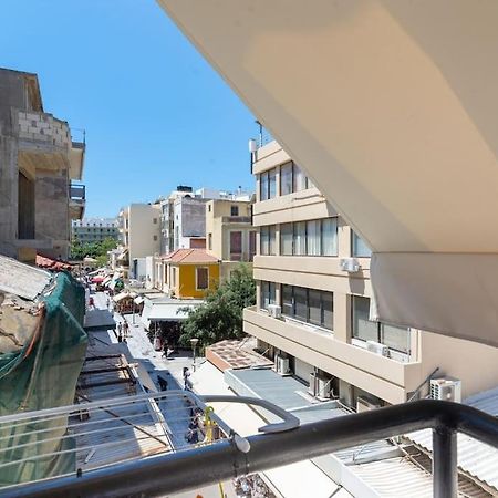 New Studio In The Heart Of City Center 伊拉克利翁 外观 照片