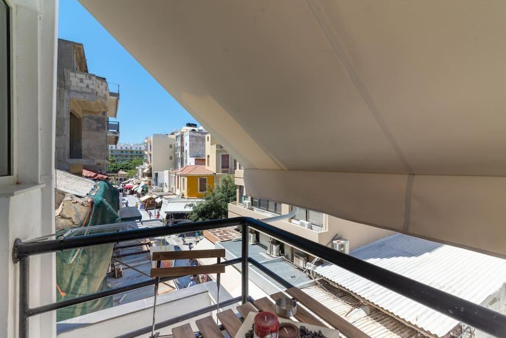 New Studio In The Heart Of City Center 伊拉克利翁 外观 照片
