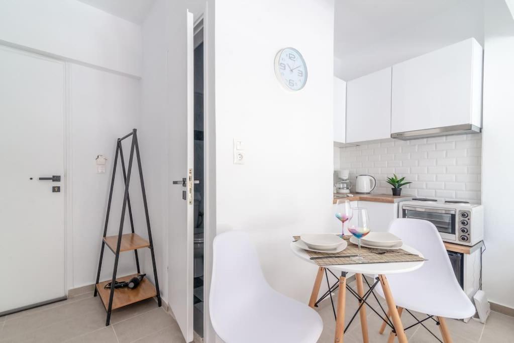 New Studio In The Heart Of City Center 伊拉克利翁 外观 照片